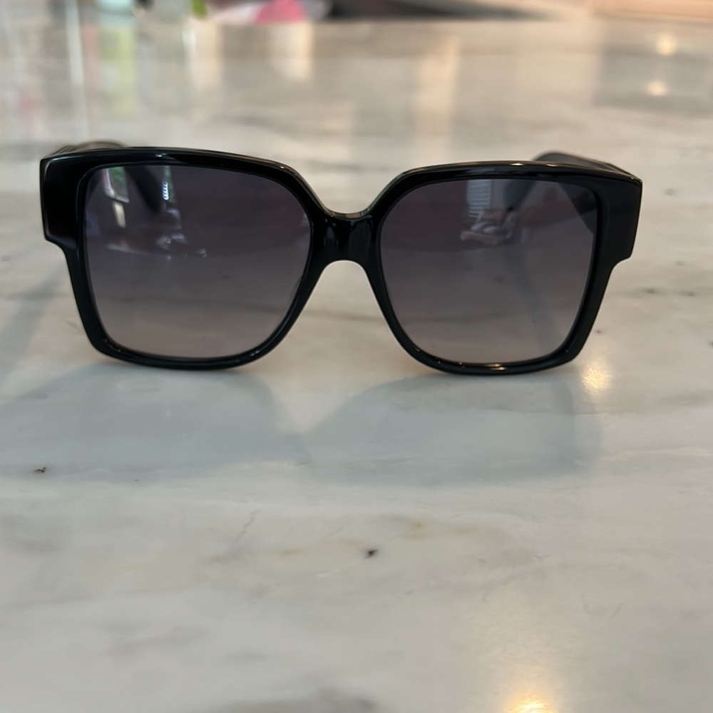 Saint Laurent black sunglasses - Picture 4 of 6